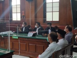 3 Terdakwa Kasus Perosotan Ambrol Diminta Hadiri Sidang, Ditahan Jika Absen