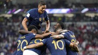 Prancis selanjutnya akan menghadapi pemenang dari laga Inggris vs Senegal di perempatfinal Piala Dunia 2022. AP/Martin Meissner 