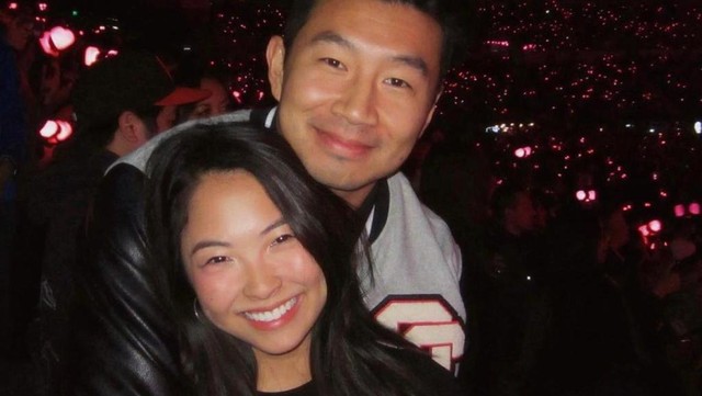 Update Informasi Selebriti InsertLive : Simu Liu 'Sang-Chi' Lamar Allison Hsu di Paris