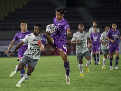 Liga 1 Kembali, Bali United Bekuk Persita Tangerang