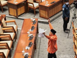 Iskan Qolba Lubis Minta Maaf Usai Walk Out di Pengesahan RKUHP