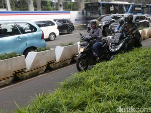Ojol Tendang Pesepeda di Jalur Sepeda, Gerindra DKI Minta Perketat Pengawasan Ojol Tendang Pesepeda di Jalur Sepeda, Gerindra DKI Minta Perketat Pengawasan