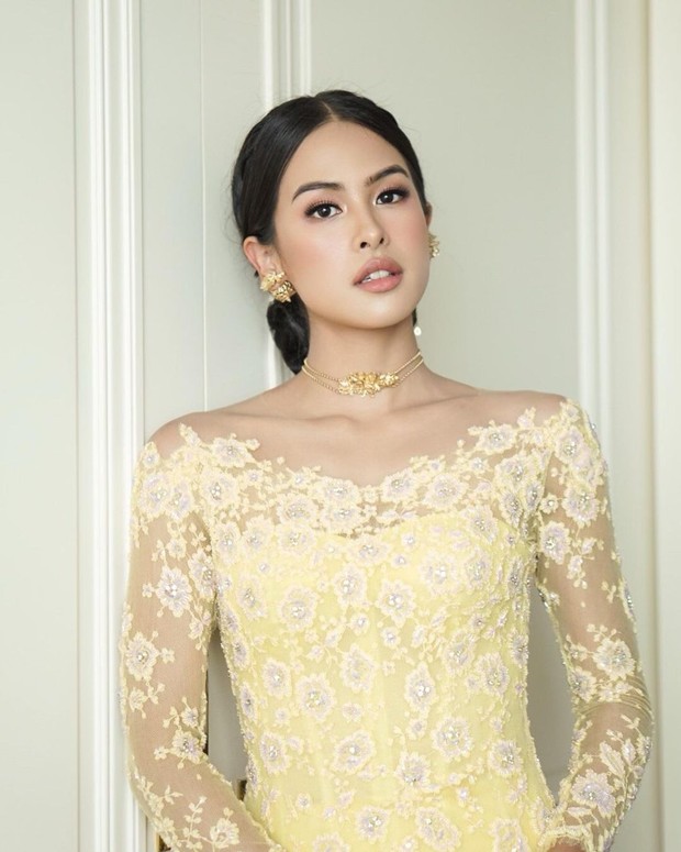 Kebaya Kuning/Foto: Instagram/@maudyayunda Kebaya Kuning Bridesmaids Ala Maudy Ayunda
