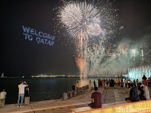 Ke Piala Dunia 2022, Jangan Lupa Tonton Kembang Api di Corniche