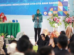 Ketua TPP PKK Kota Kediri Bagikan 5S Kunci Sukses untuk Pelajar