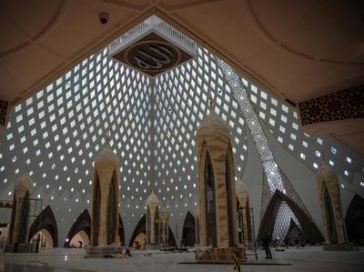 Megahnya Bagian Dalam Masjid Al Jabbar yang Dinanti Warga Bandung