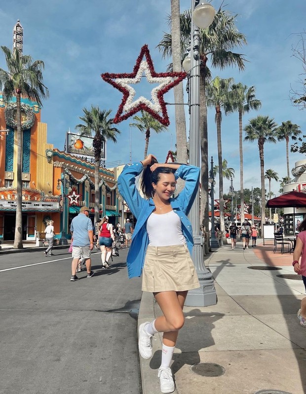 Outfit Nonton Konser ala Beby Tsabina/Foto: Instagram.com/bebytsabina