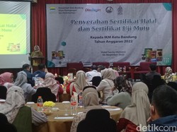Tingkatkan Daya Saing, 220 IKM Bandung Raih Sertifikat Halal-Uji Mutu