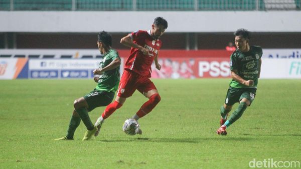 Momen Persis Solo Bantai Rans Nusantara 6-1