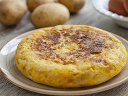 Resep Omelet Kentang yang Empuk Gurih untuk Sarapan atau Bekal