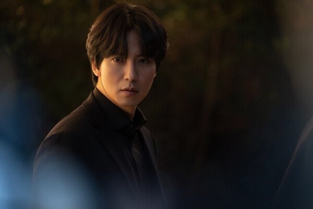Still Cut Kim Nam Gil / Foto : twitter.com/tvingdotcom Still Cut Kim Nam Gil / Foto : twitter.com/tvingdotcom