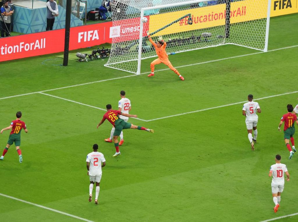 Gol! Portugal Buka Keunggulan atas Swiss Lewat Ramos