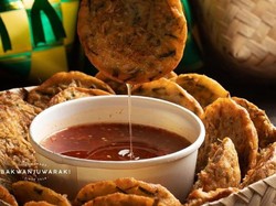 5 Tempat Jajan Bakwan khas Pontianak yang Renyah Gurih untuk Ngemil