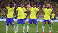 Kesuksesan itu diikuti Brasil, yang menggebuk wakil Asia, Korea Selatan, lewat kemenangan 4-1. (Francois Nel/Getty Images)  