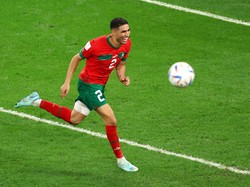 6. Achraf Hakimi, Maroko, 35,29 km/jam (Foto: Getty Images/Alexander Hassenstein)