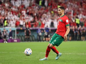 Berani-beraninya Hakimi Lakukan Panenka Berani-beraninya Hakimi Lakukan Panenka