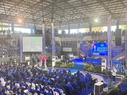 AHY Cerita Nikmatnya Sei Sapi Saat Lantik DPC Demokrat Se-NTT