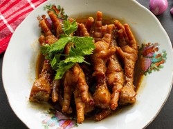 Awas! Sering Makan Ceker Ayam Bisa Picu Kolesterol Tinggi