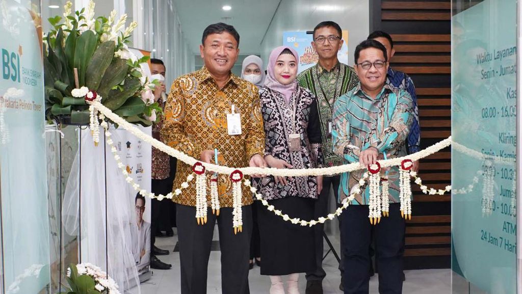 BSI Sinergi dengan PT Pelindo BSI Sinergi dengan PT Pelindo