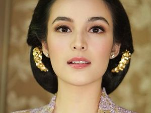 8 Potret Chelsea Islan Anggun Mempesona Saat Siraman Hingga Midodareni 8 Potret Chelsea Islan Anggun Mempesona Saat Siraman Hingga Midodareni