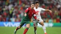Cristiano Ronaldo akhirnya main. Sempat bikin gol, tapi dianulir karena dirinya offside (Getty Images)