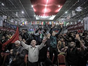 Kronologi Pria Lumpuh Wajah Gegara Nonton Piala Dunia Nonstop Kronologi Pria Lumpuh Wajah Gegara Nonton Piala Dunia Nonstop