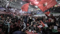 Diketahui Maroko dan Palestina memiliki kedekatan bilateral yang erat. Timnas Maroko sendiri selalu mengibarkan bendera Palestina di stadion Piala Dunia.  