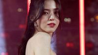 8 Pesona Han So Hee di British Fashion Awards, Tampil bak Disney Princess
