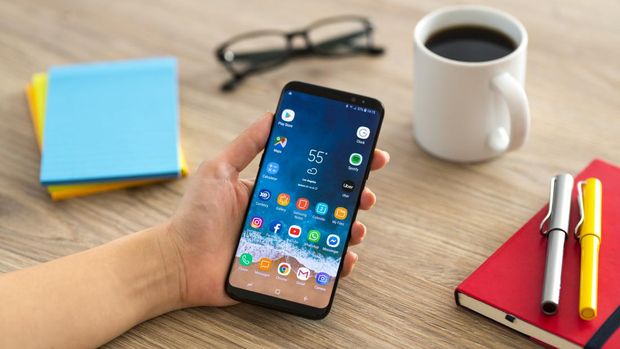 ilustrasi hp android
