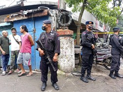 Anggota Polsek Astana Anyar Sempat Tahan Pelaku, Tiba-tiba Bom Meledak