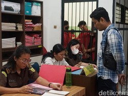 15 Tersangka Judi Online Apin BK Dilimpahkan ke Jaksa