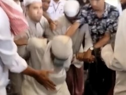 Pria di Samarinda Rebut Mikrofon Imam Masjid Usai Salat Ditangkap