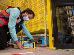 Video: Melihat Canggihnya Robot Amazon Bikin Pengiriman Barang Ekstra Cepat