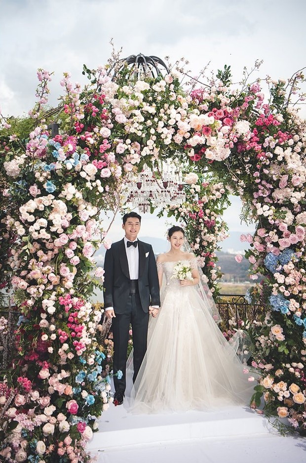 Son Ye Jin gaun pengantin Korea 2022