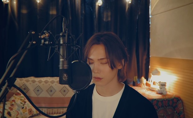 Suara Rocky sangat indah ketika cover lagu 'Grenade' / Foto: YouTube.com/ASTRO Suara Rocky sangat indah ketika cover lagu 'Grenade' / Foto: YouTube.com/ASTRO