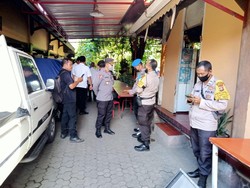 Diduga Korsleting Listrik, Kamar VIP Hotel di Denpasar Terbakar