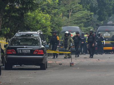 Tim Gegana Sterilisasi Polsek Astana Anyar Usai Tragedi Bom Bunuh Diri