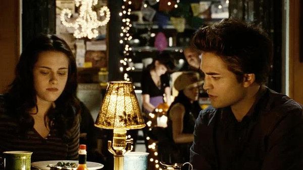 10 Restoran Populer Ini Jadi Tempat Syuting Film Terkenal