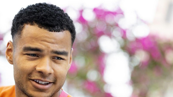 DOHA - Cody Gakpo of Holland during a media moment of the Dutch national team at the Qatar University training complex on December 6, 2022 in Doha, Qatar. The Dutch national team is preparing for the quarterfinal match against Argentina. ANP KOEN VAN WEEL (Photo by ANP via Getty Images)