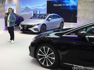 Bukan Wuling atau Hyundai, Mercedes-Benz yang Paling Banyak Pilihan Mobil Listriknya di RI Bukan Wuling atau Hyundai, Mercedes-Benz yang Paling Banyak Pilihan Mobil Listriknya di RI