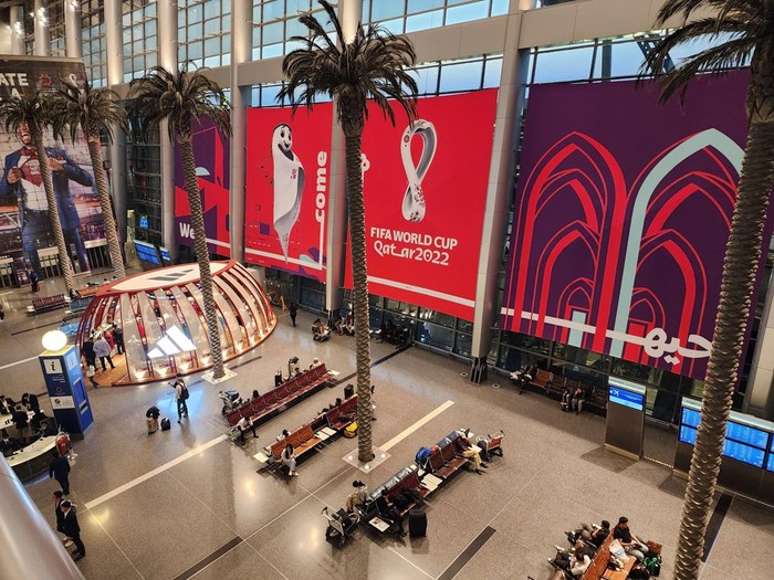 DOHA, QATAR - DECEMBER 07: Football fans arrive at the Hamad international Airport ahead of the 2022 FIFA World Cup, prior to the finals at Doha, Qatar on December 07, 2022.
 (Photo by Ashraf Amra/Anadolu Agency via Getty Images)