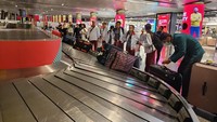 Bandara Internasional Hamad terpantau ramai jelang putaran final Piala Dunia 2022.  