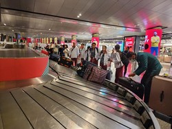 Bandara Internasional Hamad terpantau ramai jelang putaran final Piala Dunia 2022.  