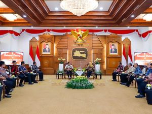 Gubernur Khofifah dan GMNI Jatim Bahas Tanam, Rawat, Jaga Tanduran Kebangsaan