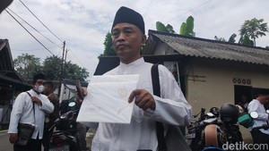 Grup Hadrah Plosokuning Isi Acara Semaan di Rumah Calon Besan Jokowi
