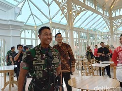 Jenderal Andika Speechless Dipameri Taman Pracima di Puro Mangkunegaran