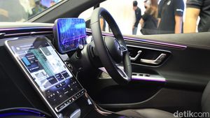 Intip Interior Mobil Listrik Para Sultan