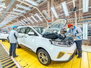 Mobil China Bisa-bisa Kuasai Pasar Inggris Mobil China Bisa-bisa Kuasai Pasar Inggris