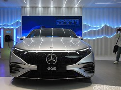 Beli Mobil Listrik Mercedes-Benz, Garansi Baterainya 10 Tahun!