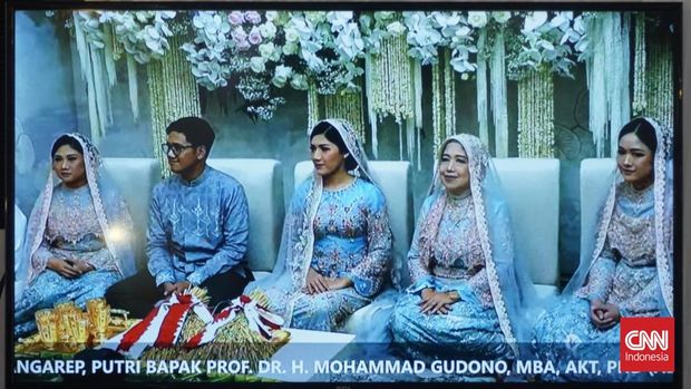 Keluarga Erina Gudono menggelar pengajian di Kediaman mereka, Kamis (8/12).